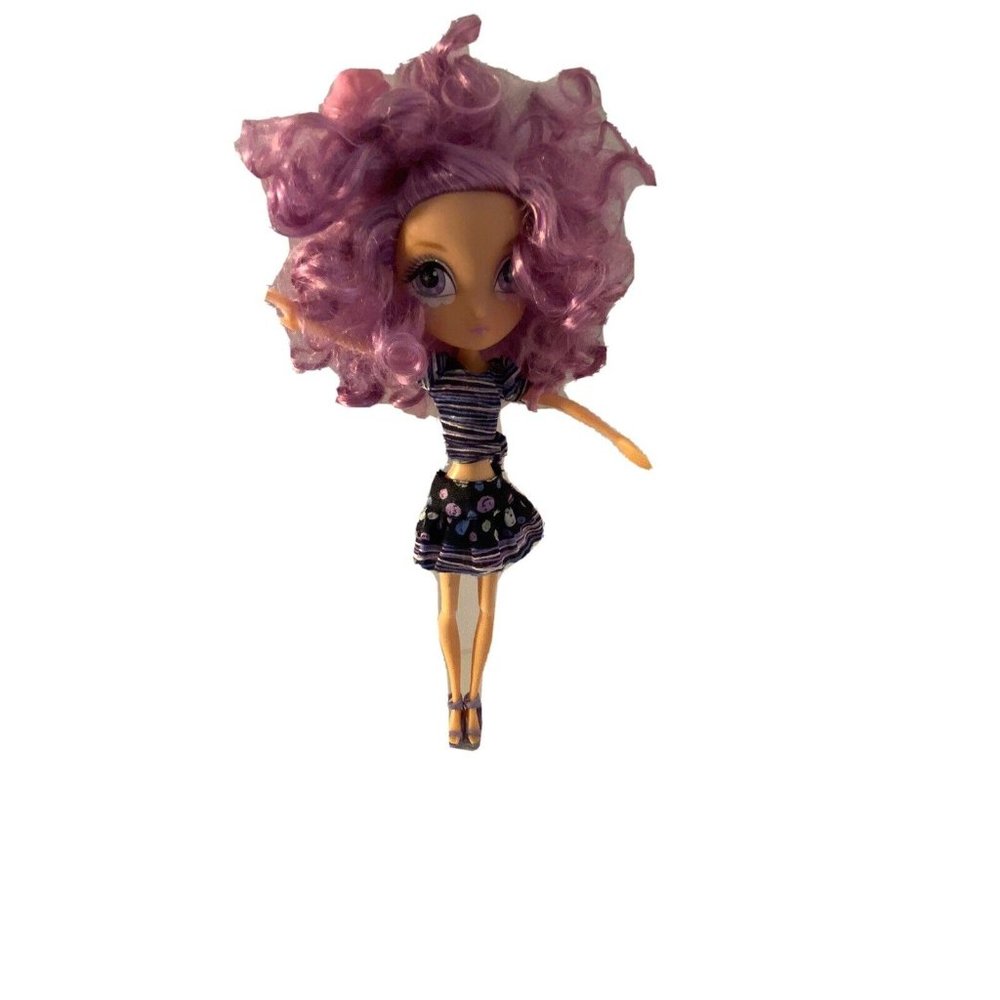 Spinmaster La Dee Da Sweet Party Collection Doll “Tylie” as Cotton Candy Crush.